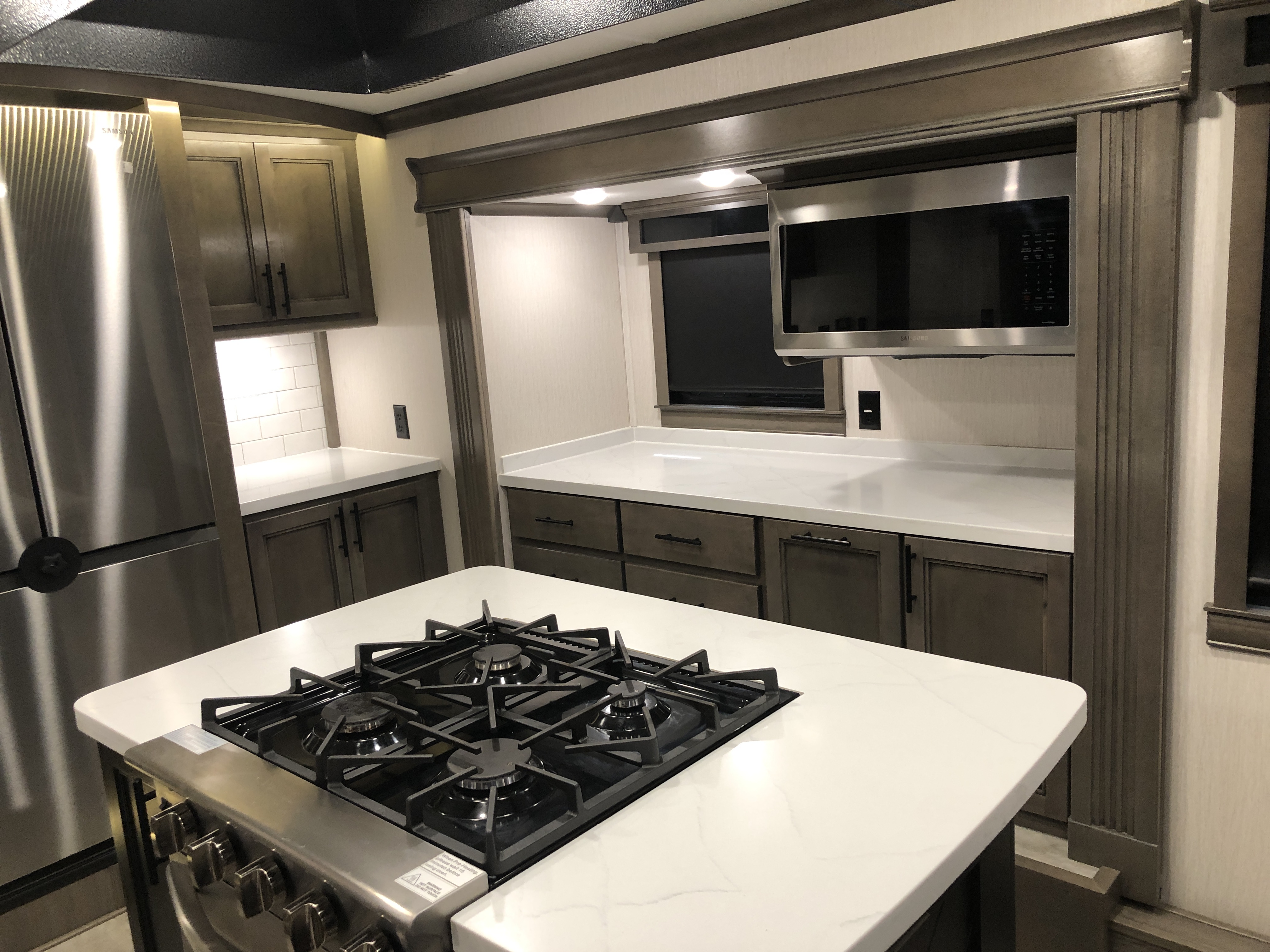 2022 Forest River RIVERSTONE 42FSKG - Image 18