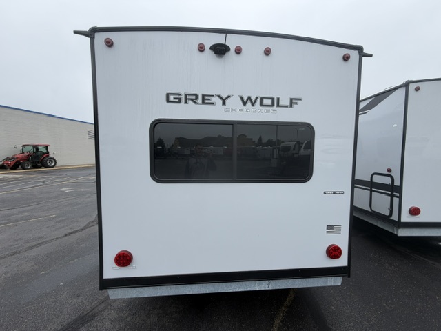 2027 CHEROKEE GREY WOLF 17TRH - Image 8