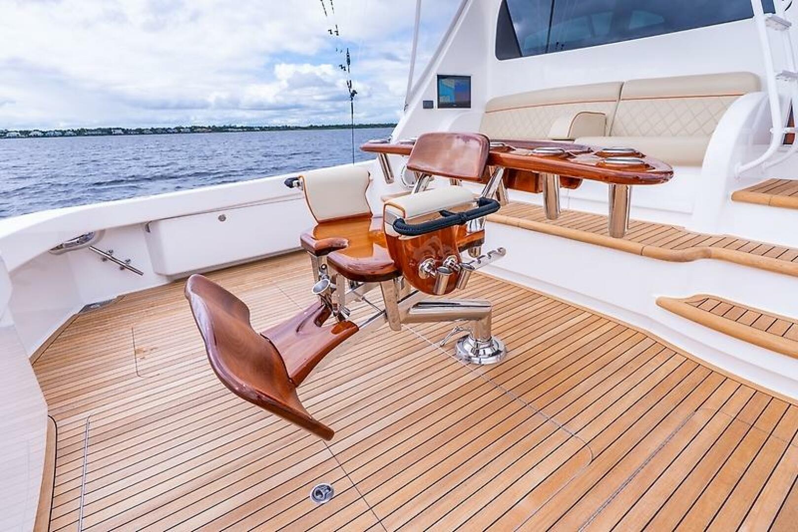 2019 Viking 68 Enclosed Bridge - Image 14