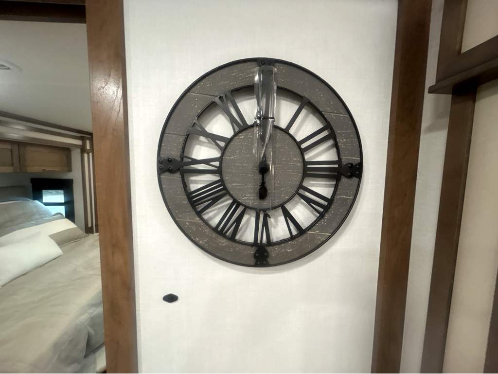 2026 ENTEGRA COACH ACCOLADE 37K - Image 29