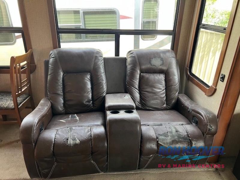2016 REDWOOD SEQUOIA 38GKS - Image 2