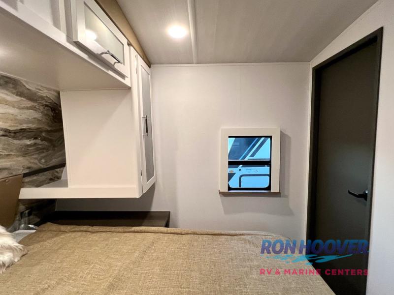 2025 KEYSTONE 270RKS - Image 31