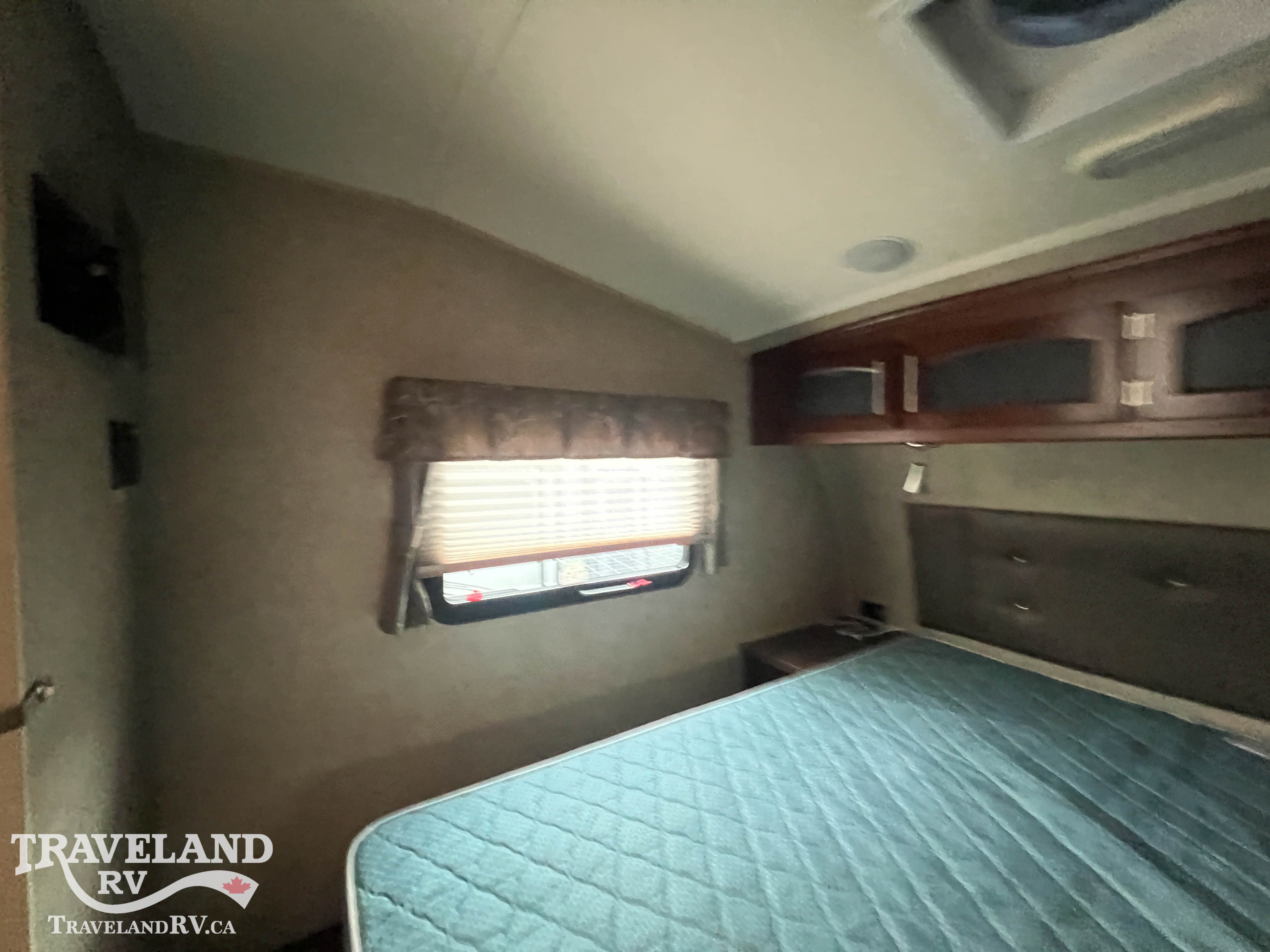 2015 Forest River Rockwood Signature Ultra Lite ULTRA LITE 8285IKWS - Image 26
