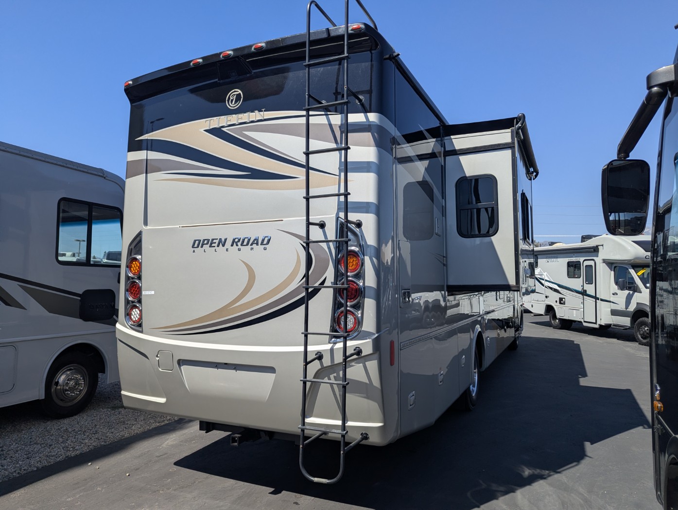 2019 Tiffin Open Road Allegro 36 UA - Image 6
