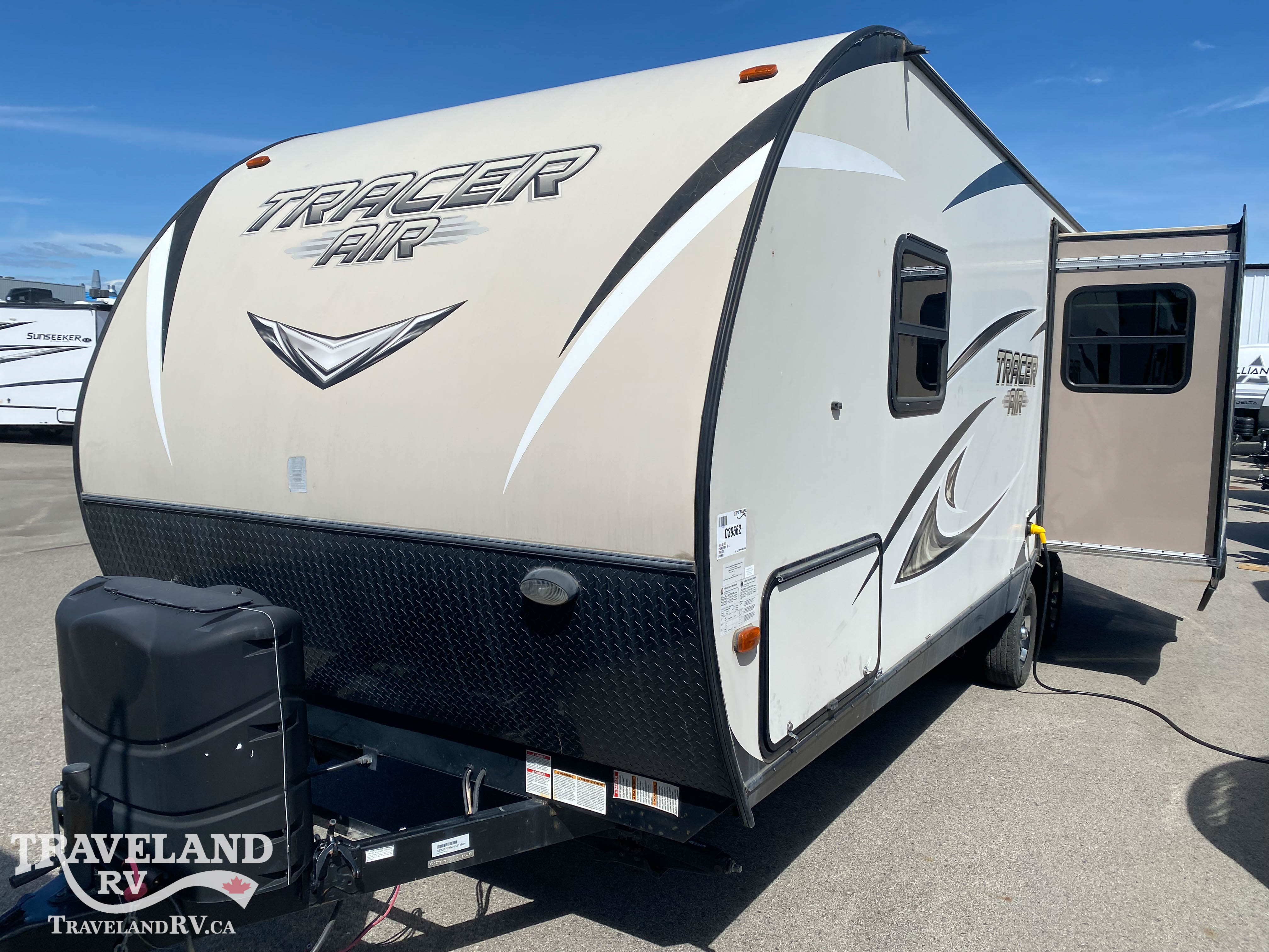 2017 Prime Time Tracer 248AIR - Image 5