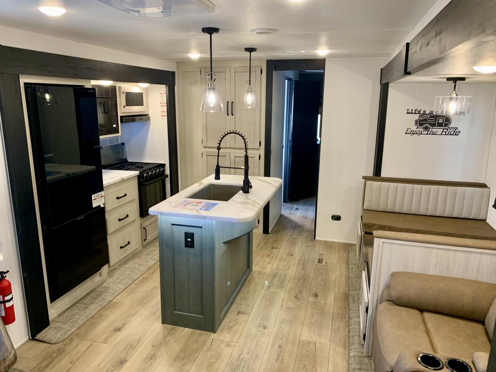 2026 PALOMINO 32BH2B - Image 9