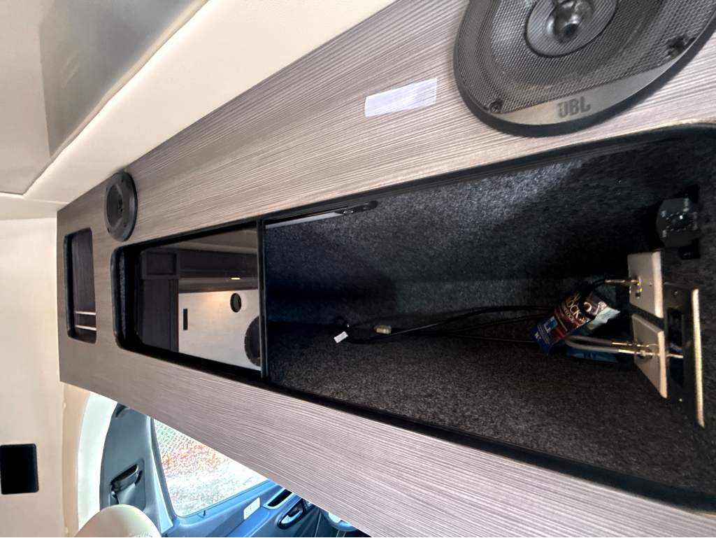 2023 AIRSTREAM ATLAS - Image 32