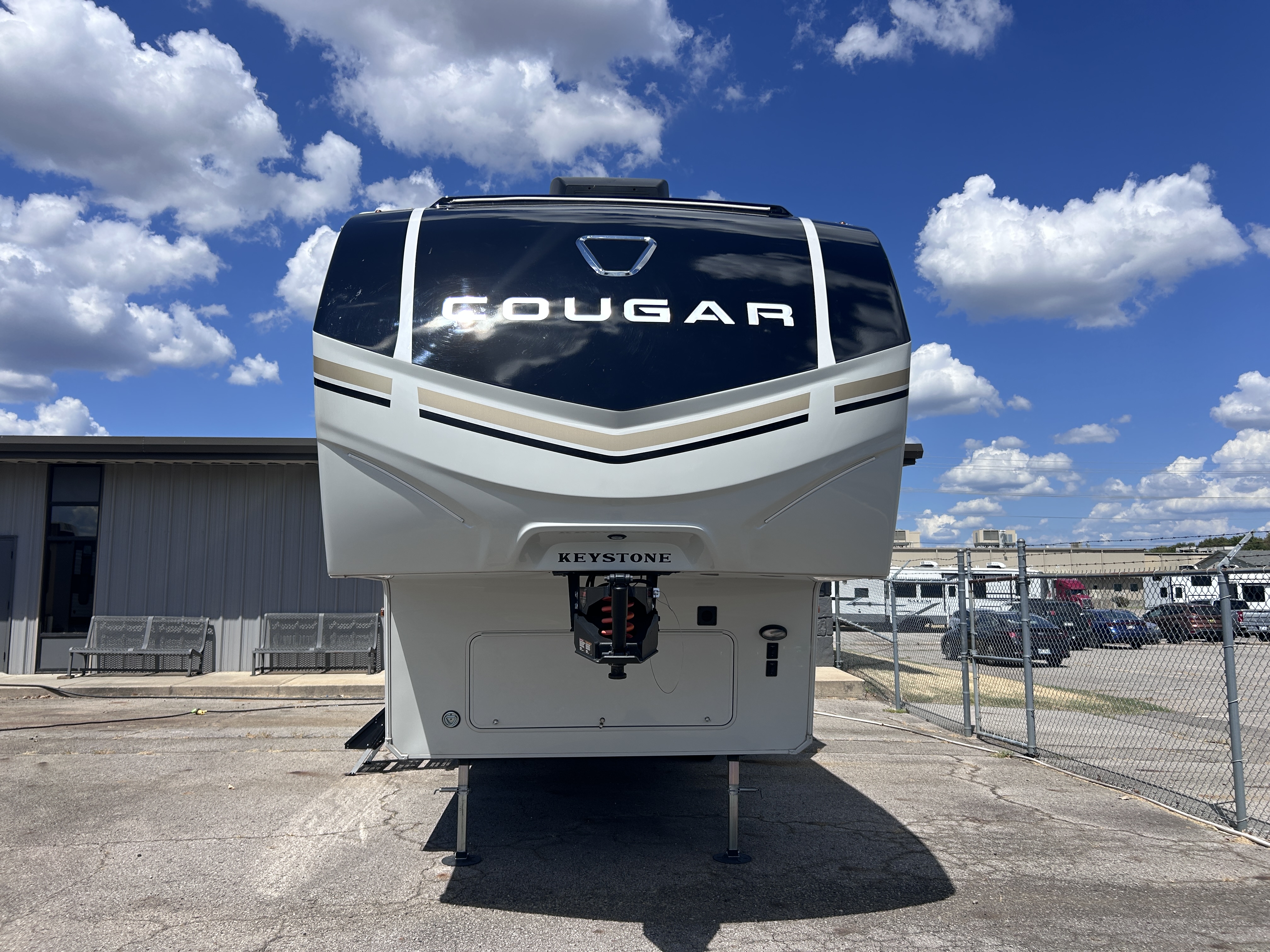2026 Keystone Cougar Half-Ton 26RES - Image 3
