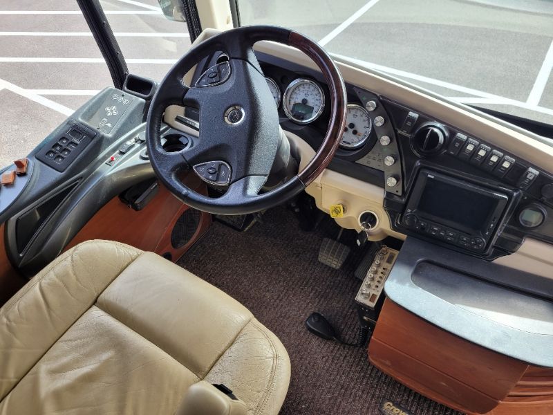 2008 Fleetwood American Eagle 42F - Image 3