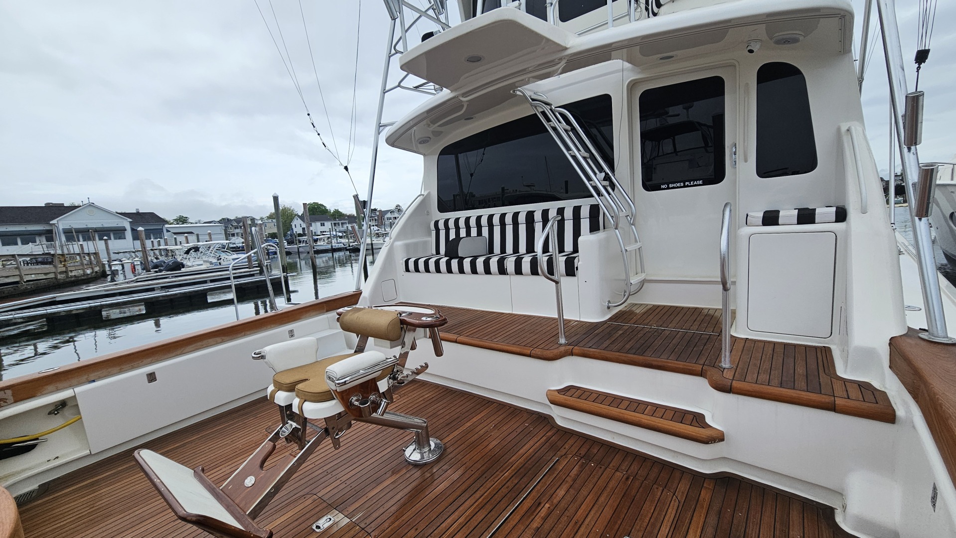 2000 Ocean Yachts 70 SUPER SPORT - Image 11
