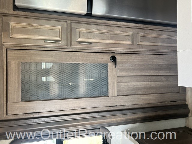 2022 GRAND DESIGN SOLITUDE 346FLS - Image 10