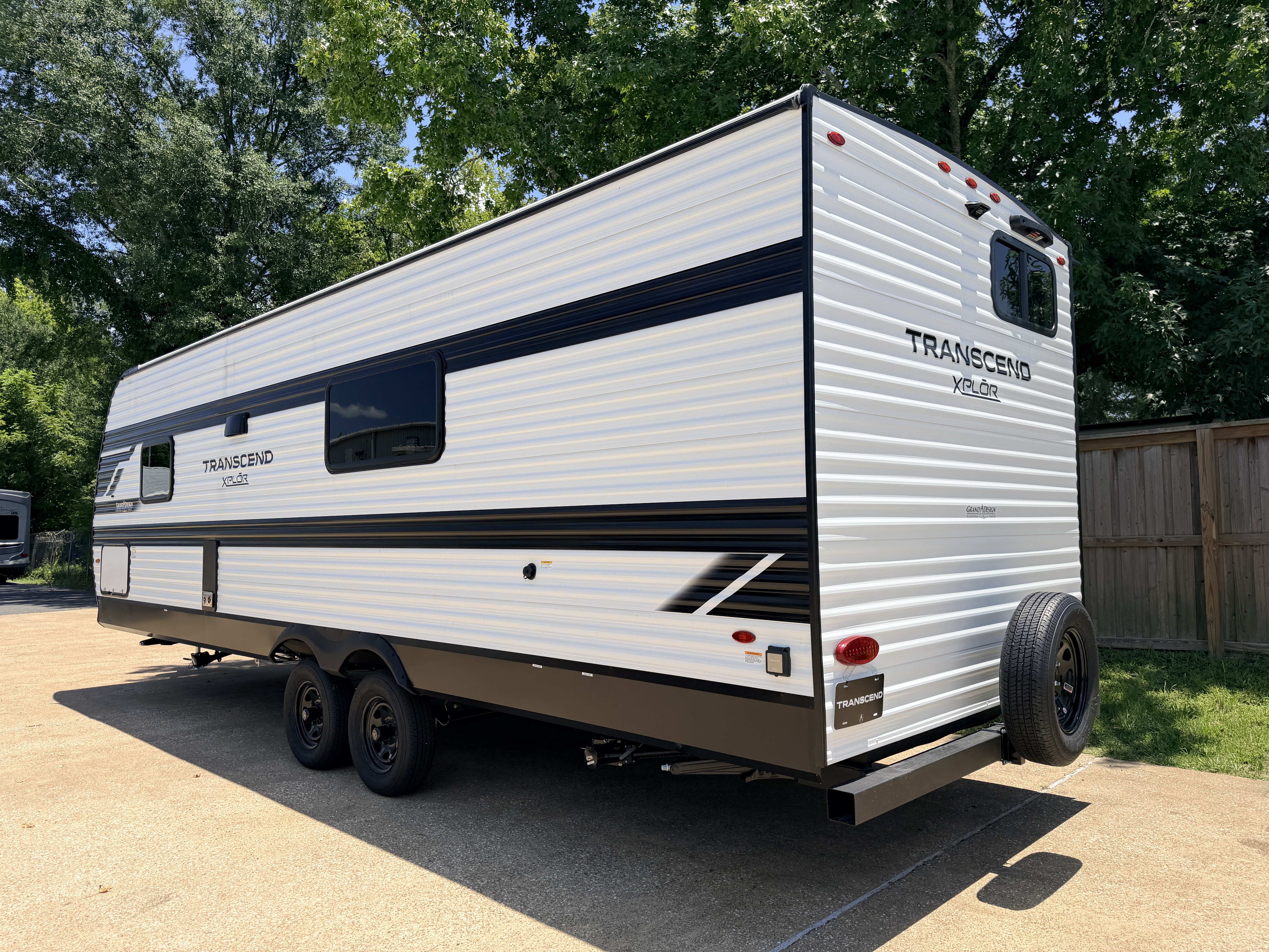 2027 Grand Design Transcend XPLOR 24BHX - Image 5