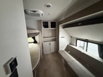2027 JAYCO JAY FLIGHT 321BDS - Image 26
