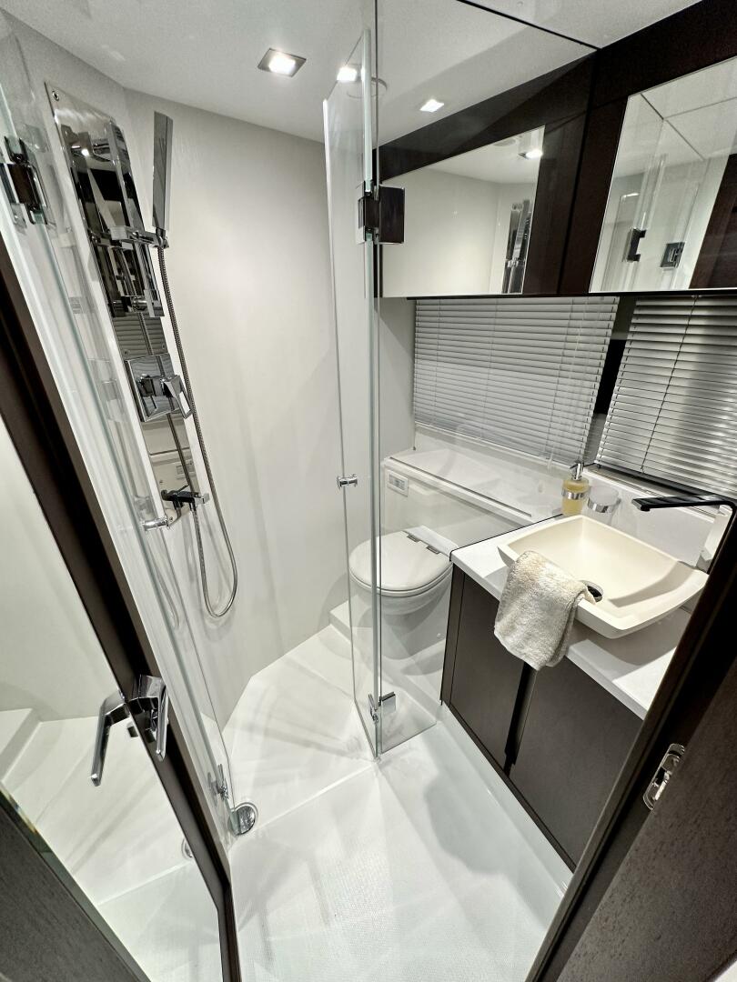 2022 Galeon 470 Sky - Image 53