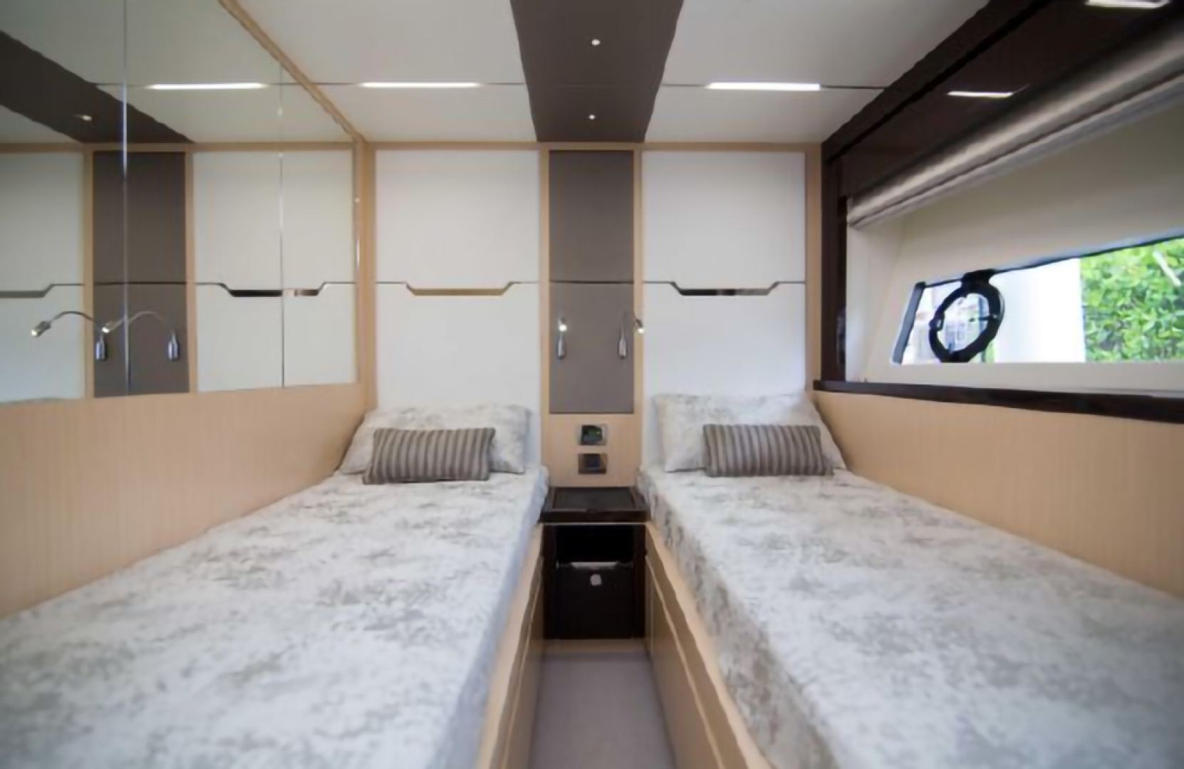 2018 Sunseeker Predator - Image 42