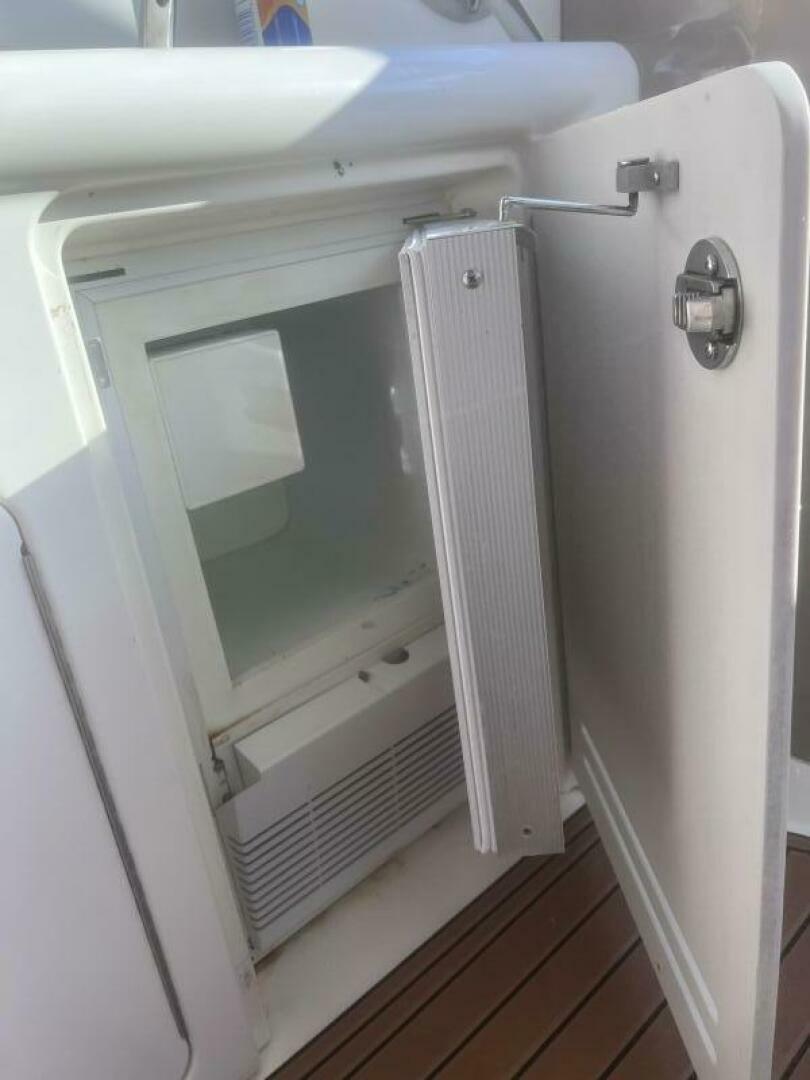 2000 Sea Ray - Image 21