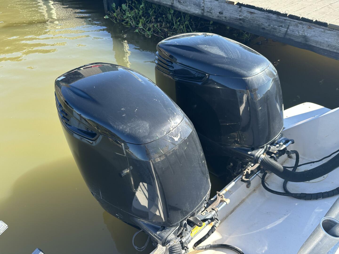 1994 Intrepid 376 Walkaround - Image 29
