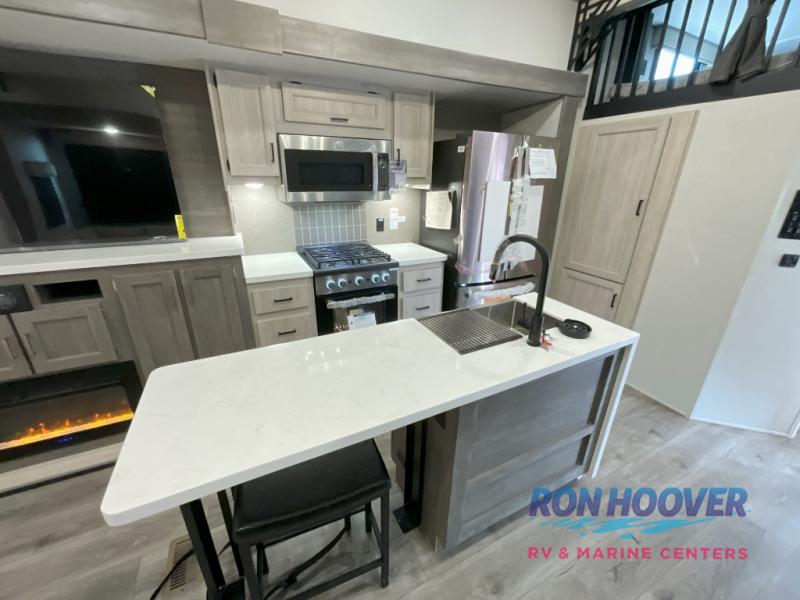2026 COACHMEN 43CONDO - Image 5