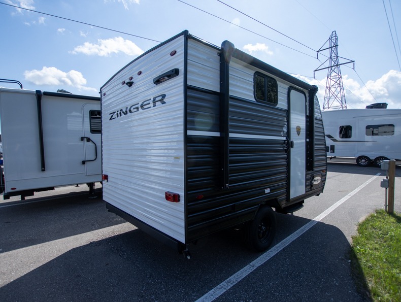 2026 CrossRoads Zinger Lite Mini 12BH - Image 2