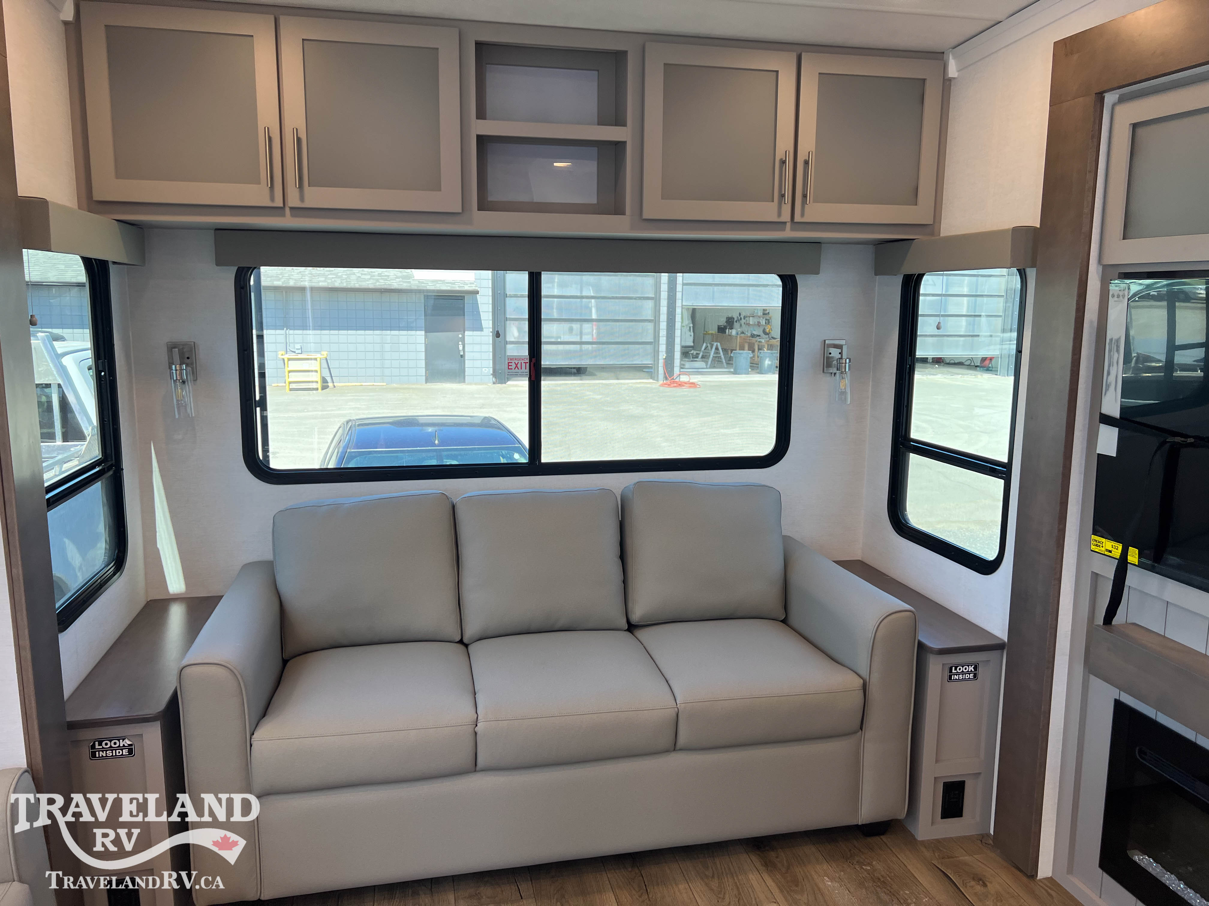 2026 Alliance RV AVENUE 32RLS - Image 19