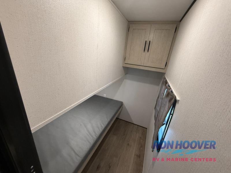 2026 FOREST RIVER 533BH - Image 23