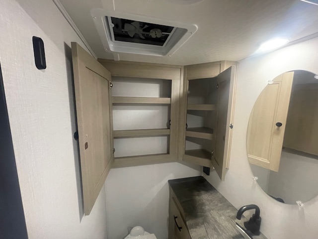 2026 SUNSEEKER 2860 DSF - Image 22