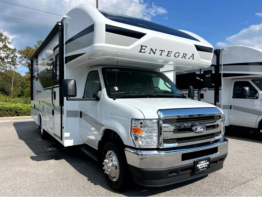 2027 ENTEGRA COACH ODYSSEY 24B - Image 1