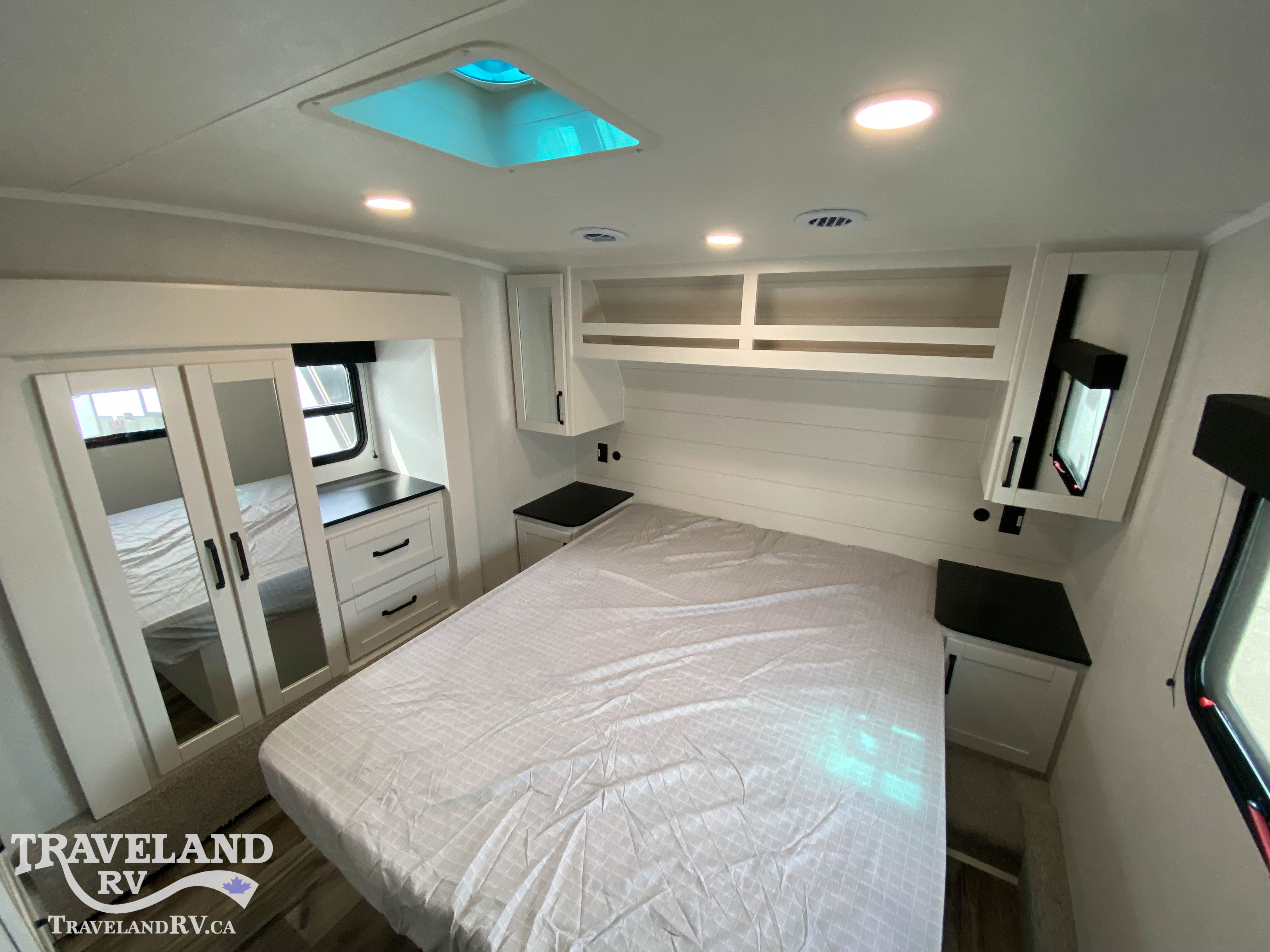 2026 Highland Ridge Roamer Light Duty 24MLDS - Image 18