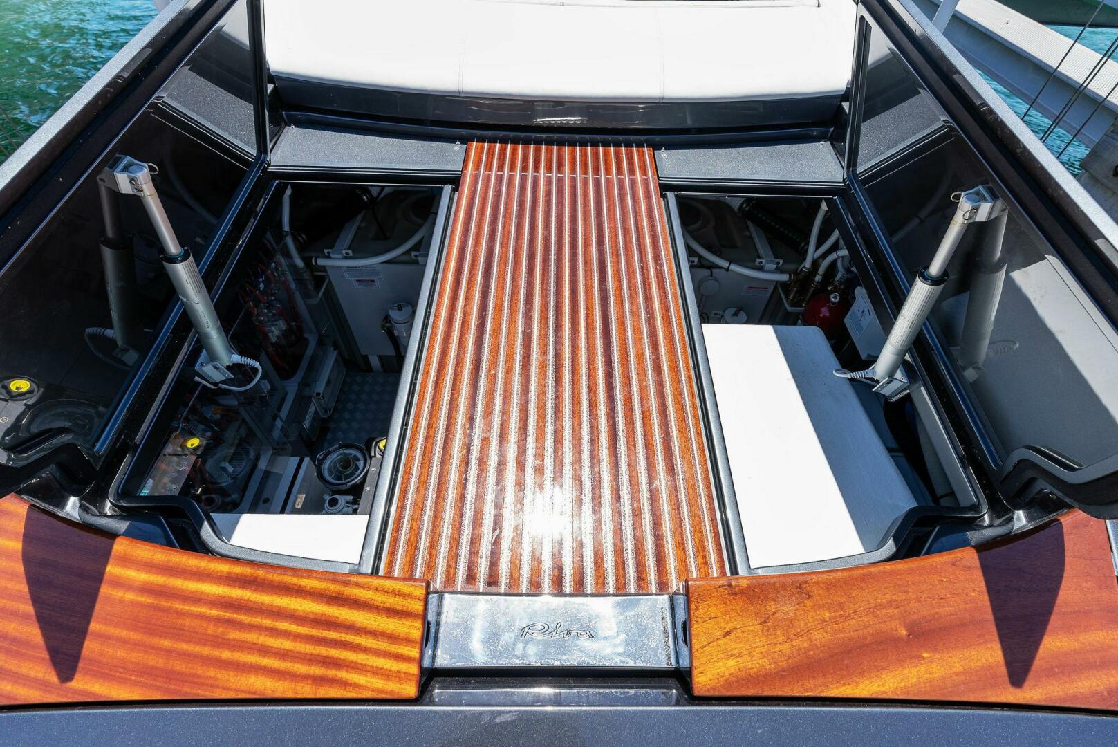 2022 Riva Rivamare - Image 12