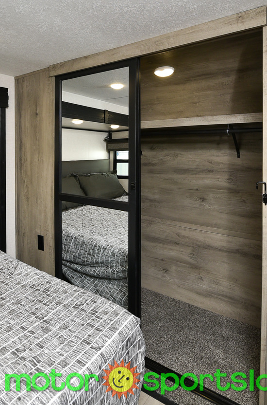 2023 KZ RV Durango D321RKT - Image 38