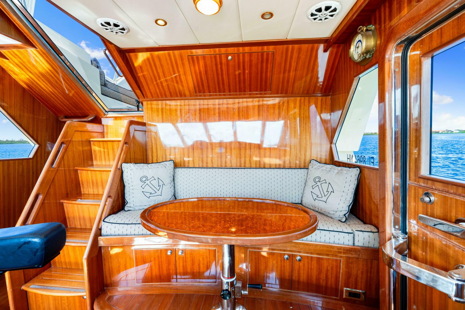 2007 Hampton 558 Pilothouse - Image 16