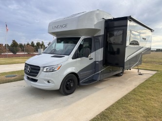2027 Grand Design Lineage Series M 25FW - Image 3