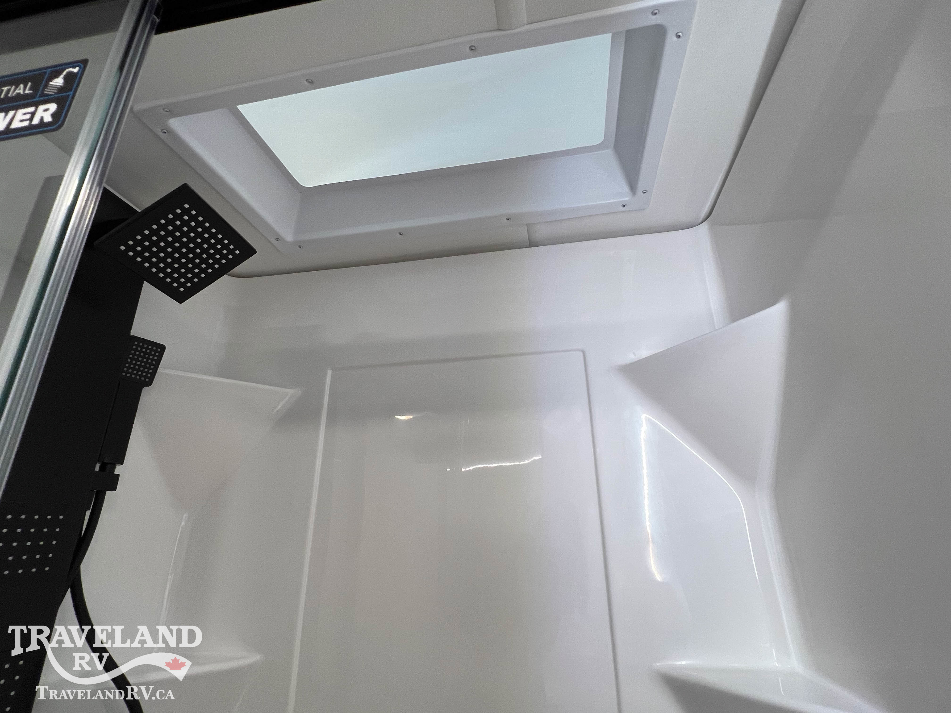 2026 Alliance RV Paradigm 310RL - Image 26
