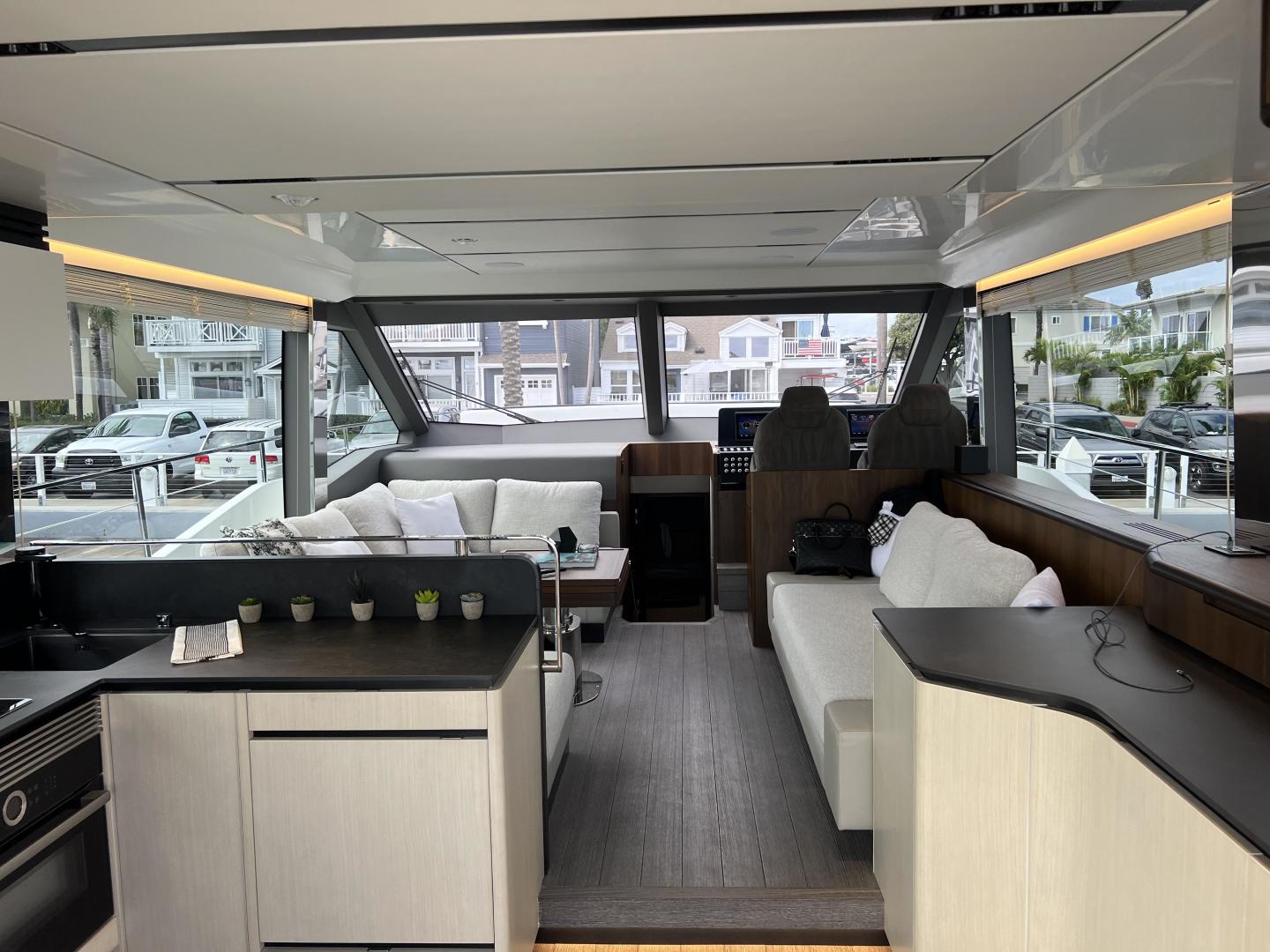 2022 Astondoa AS5 - Image 13