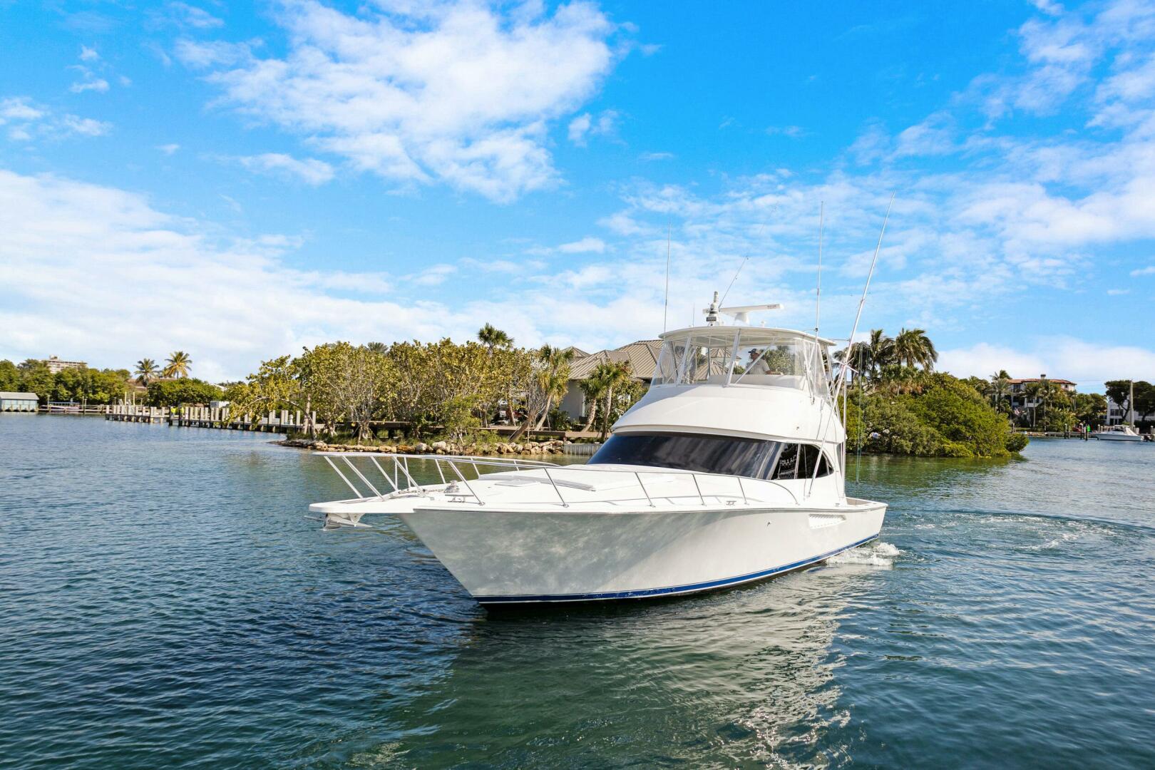 2015 Viking 46 Convertible - Image 55