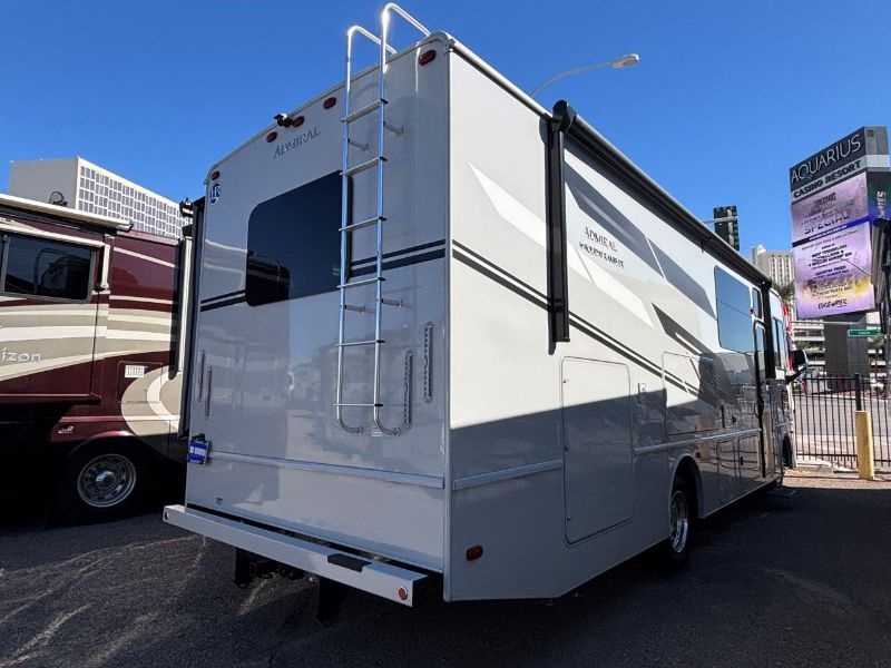 2026 Holiday Rambler Admiral 29M - Image 4