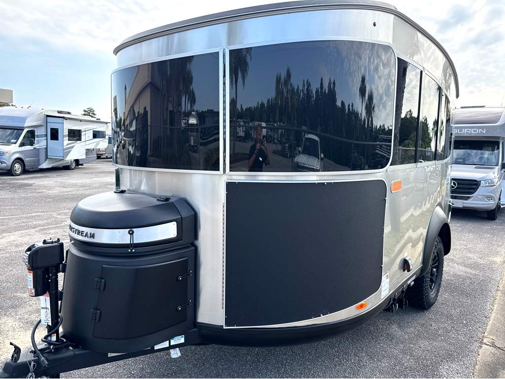 2026 AIRSTREAM Basecamp 20XE - Image 2