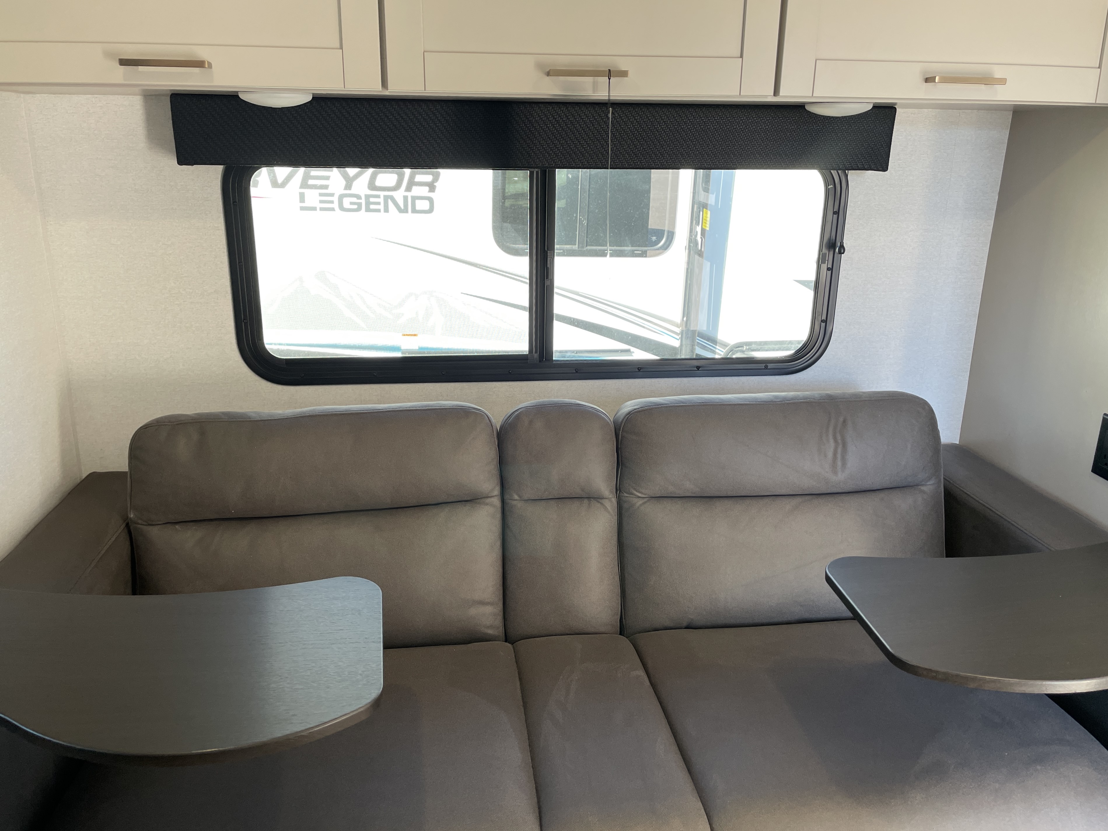 2027 Jayco Jay Feather Air 17FK - Image 10