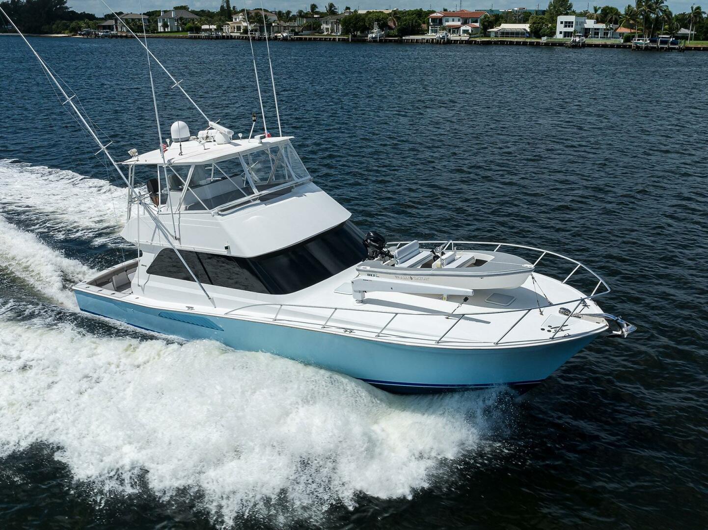 2000 Viking 50 Convertible - Image 2