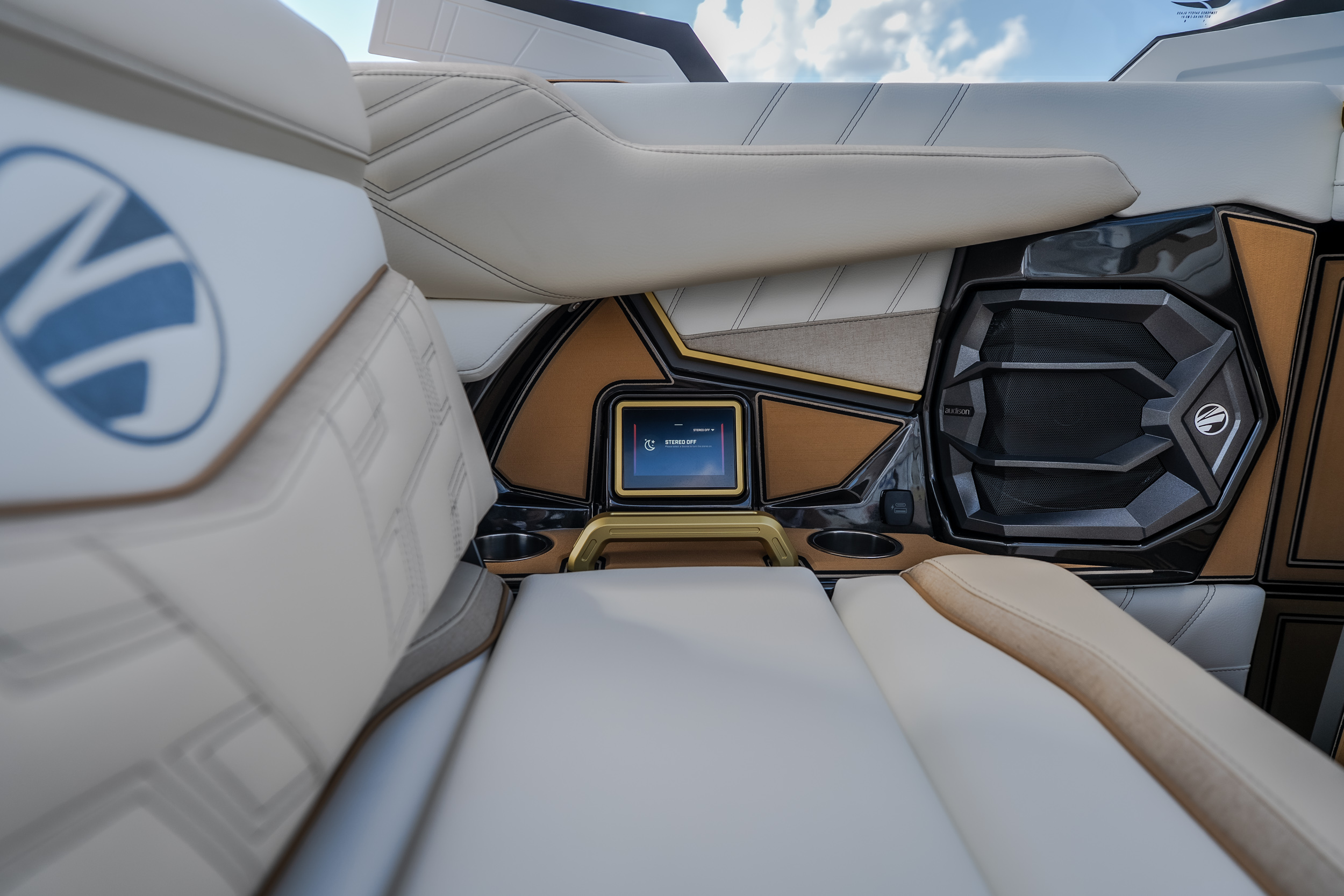 2027 Tigé Ultré 23ZX - Image 46