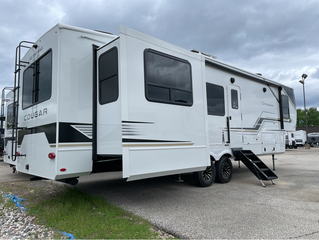2026 Keystone Cougar 320RDS - Image 2