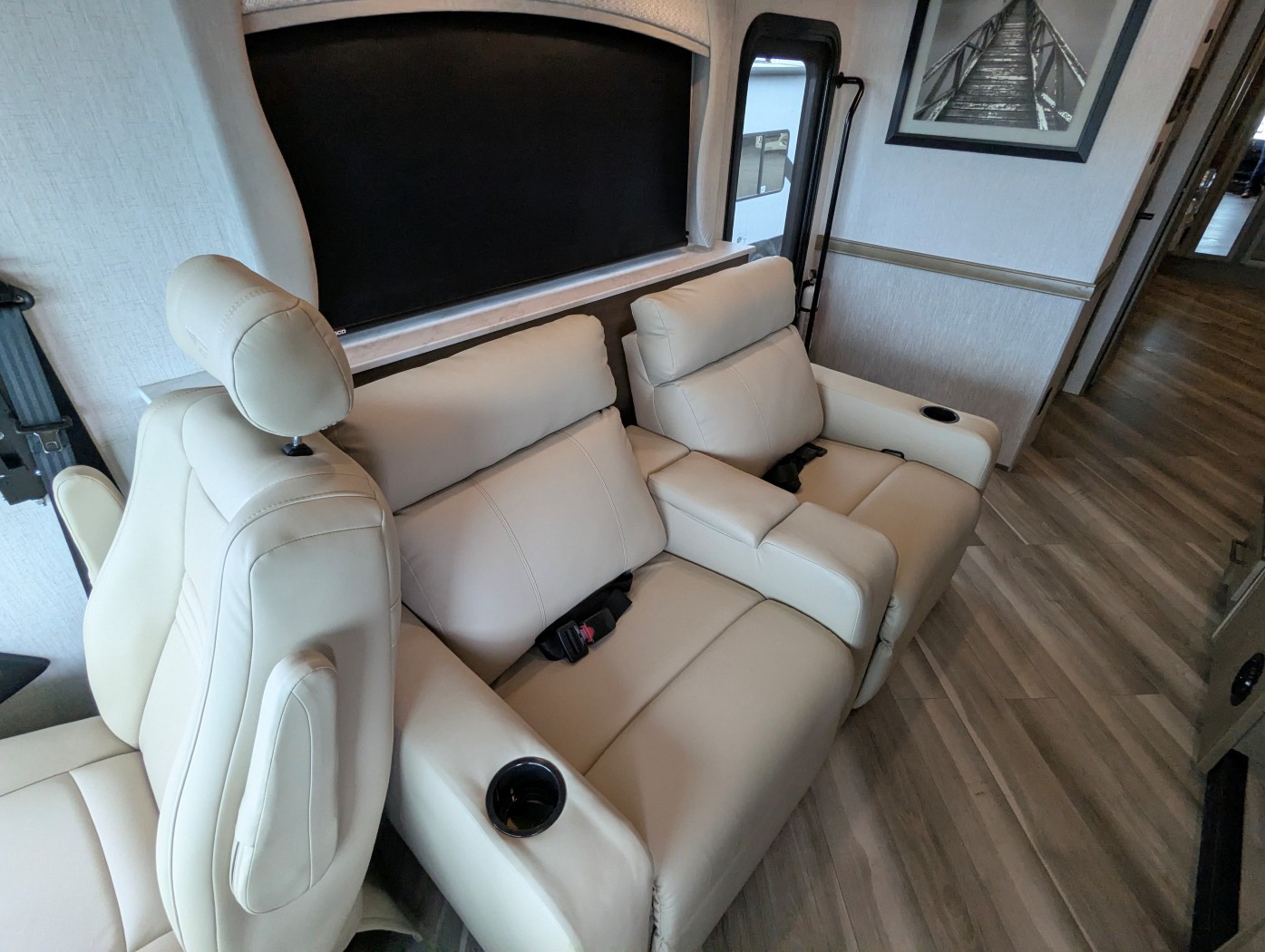 2026 Fleetwood Fortis 32RW - Image 15