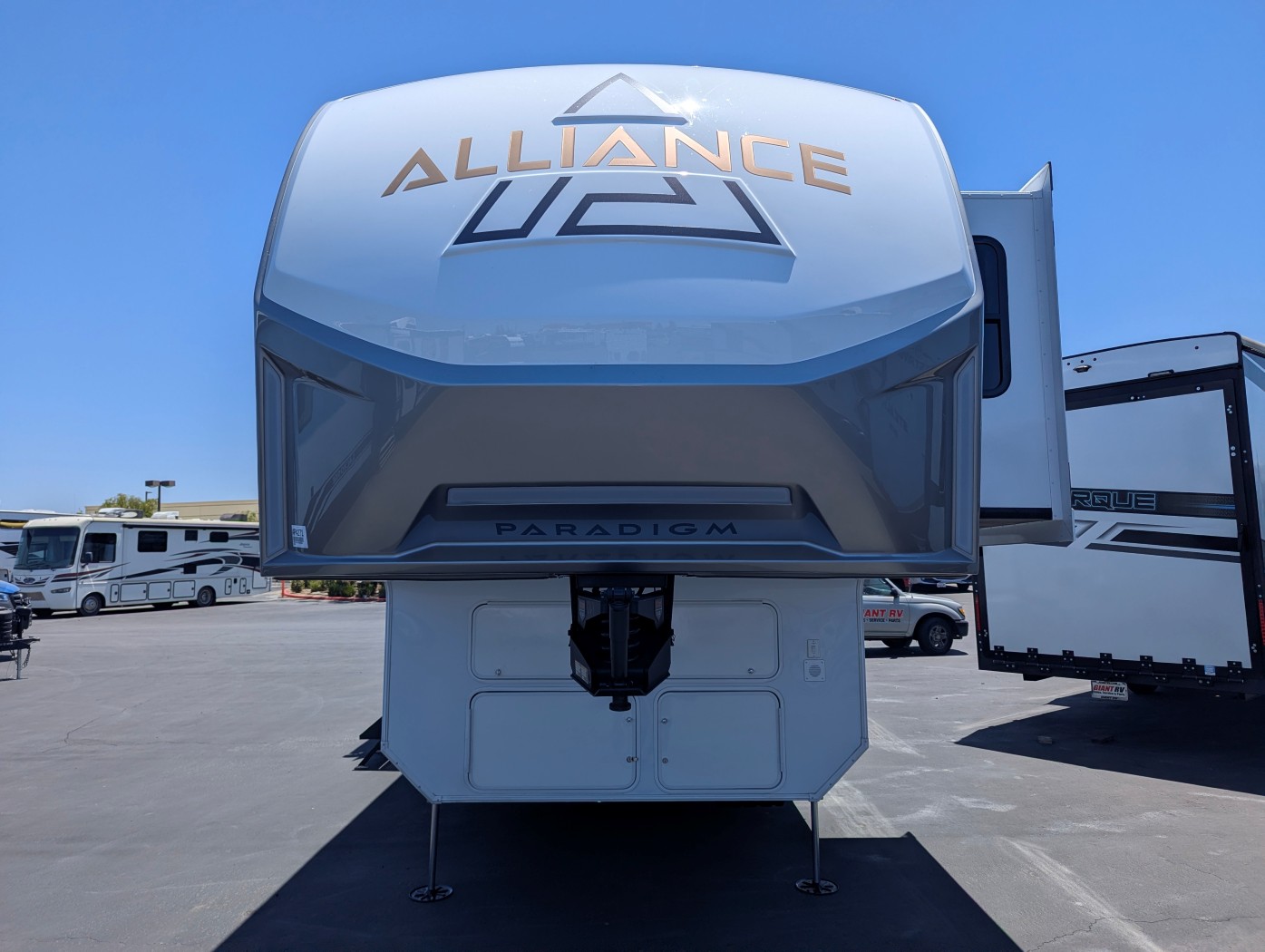 2026 Alliance RV Paradigm 312RK - Image 2