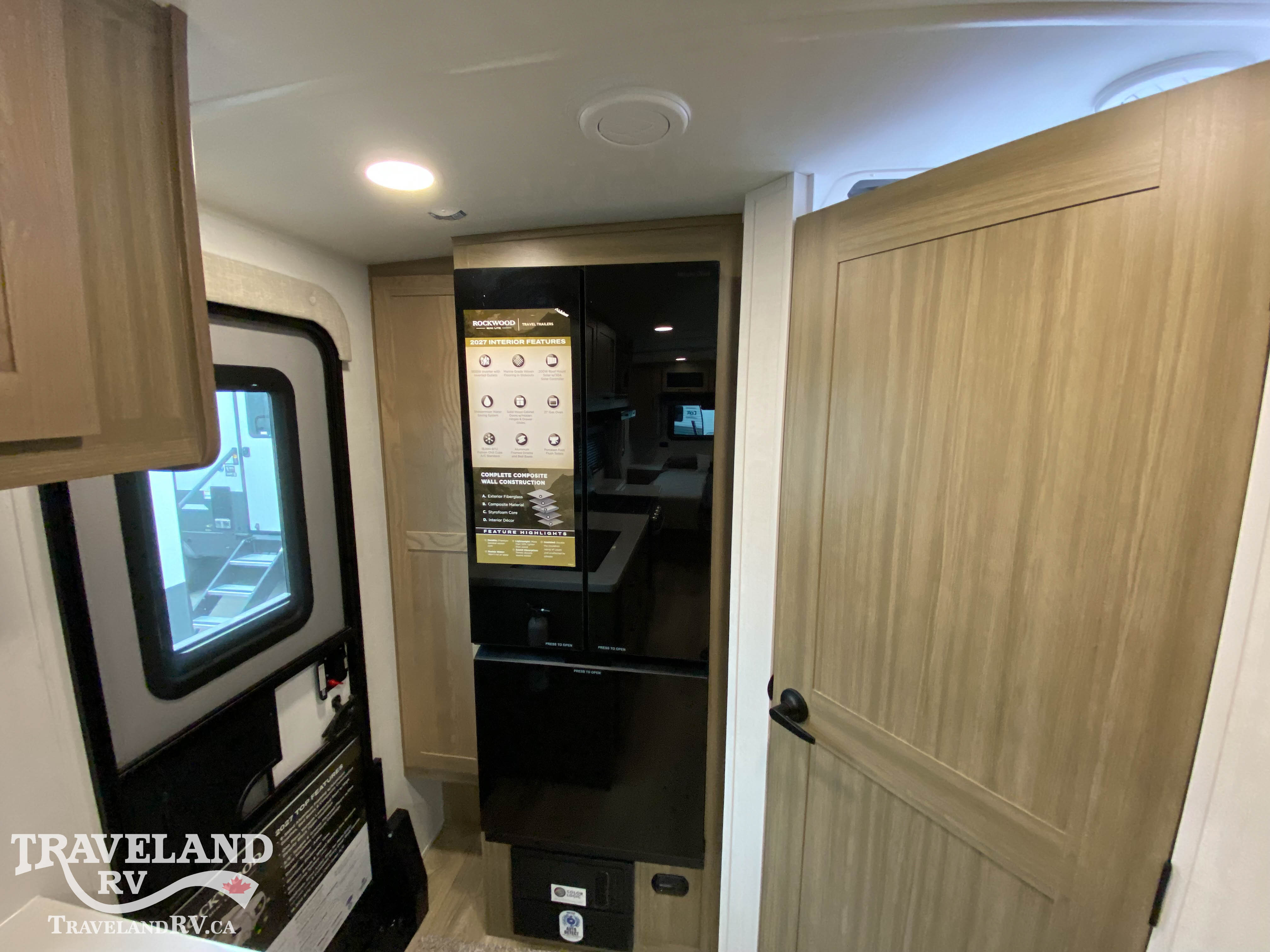 2027 Forest River Rockwood Mini Lite 2205S - Image 16