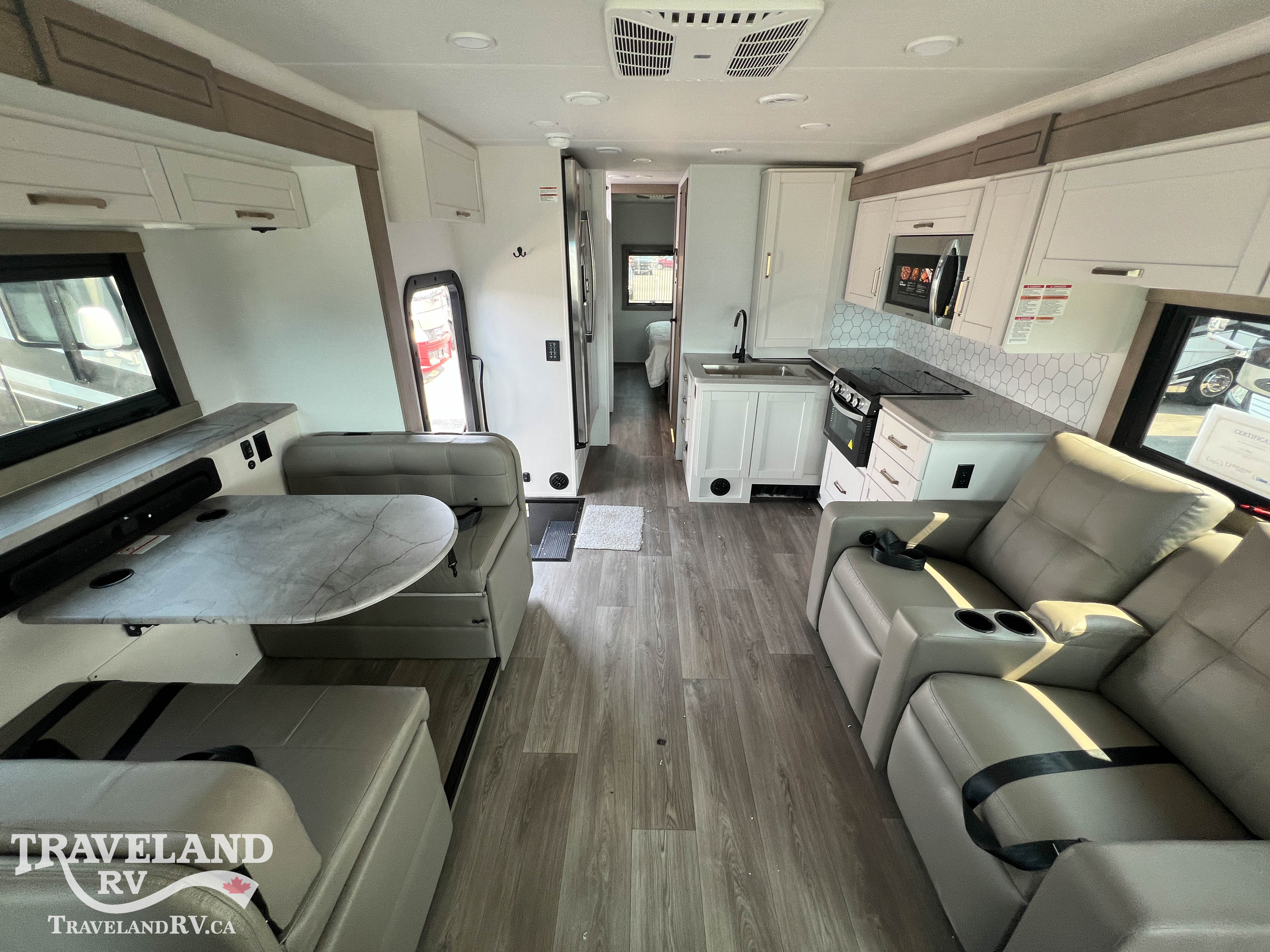 2027 Entegra Coach Vision XL 31UL - Image 18