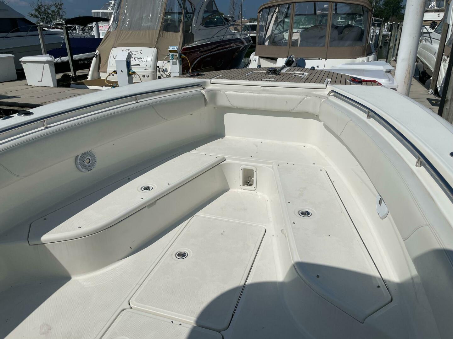 2009 Triton 351 Center Console - Image 5