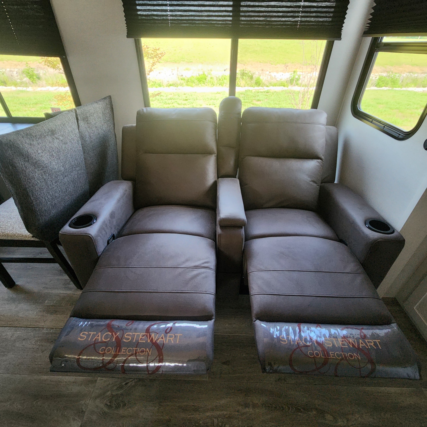 2027 JAYCO EAGLE 312BHOK - Image 18