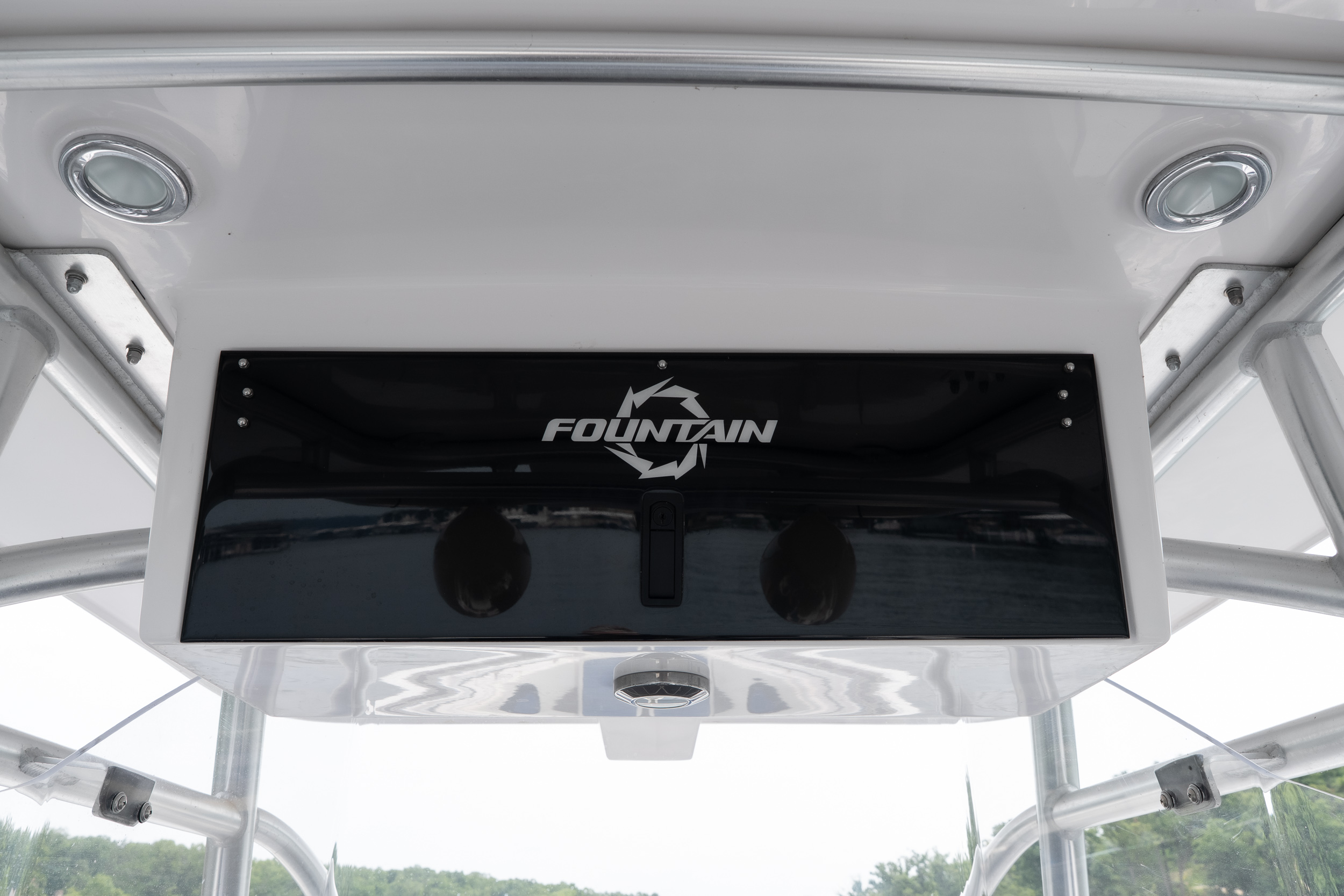2018 Fountain 38 CC - Image 31