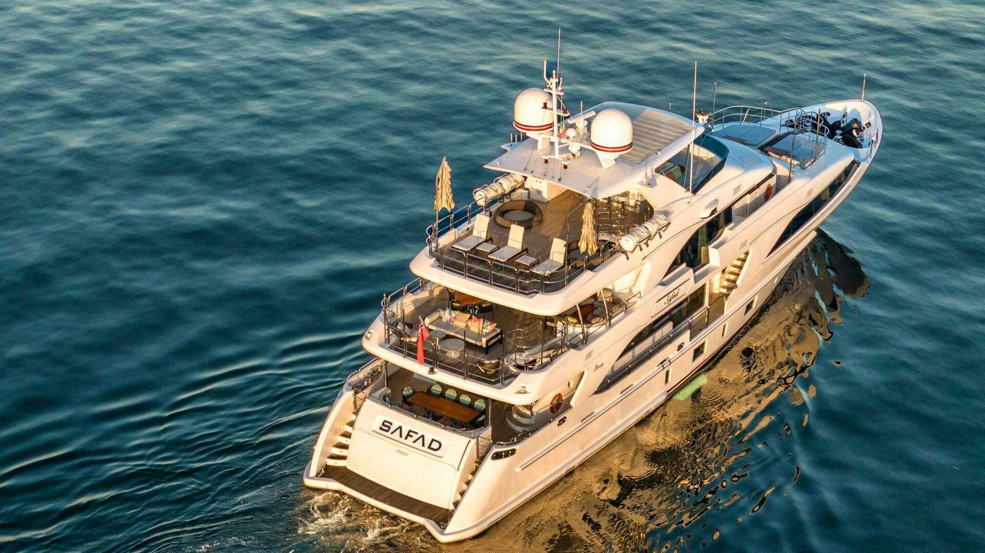 2015 Benetti Benetti Classic 121 - Image 7