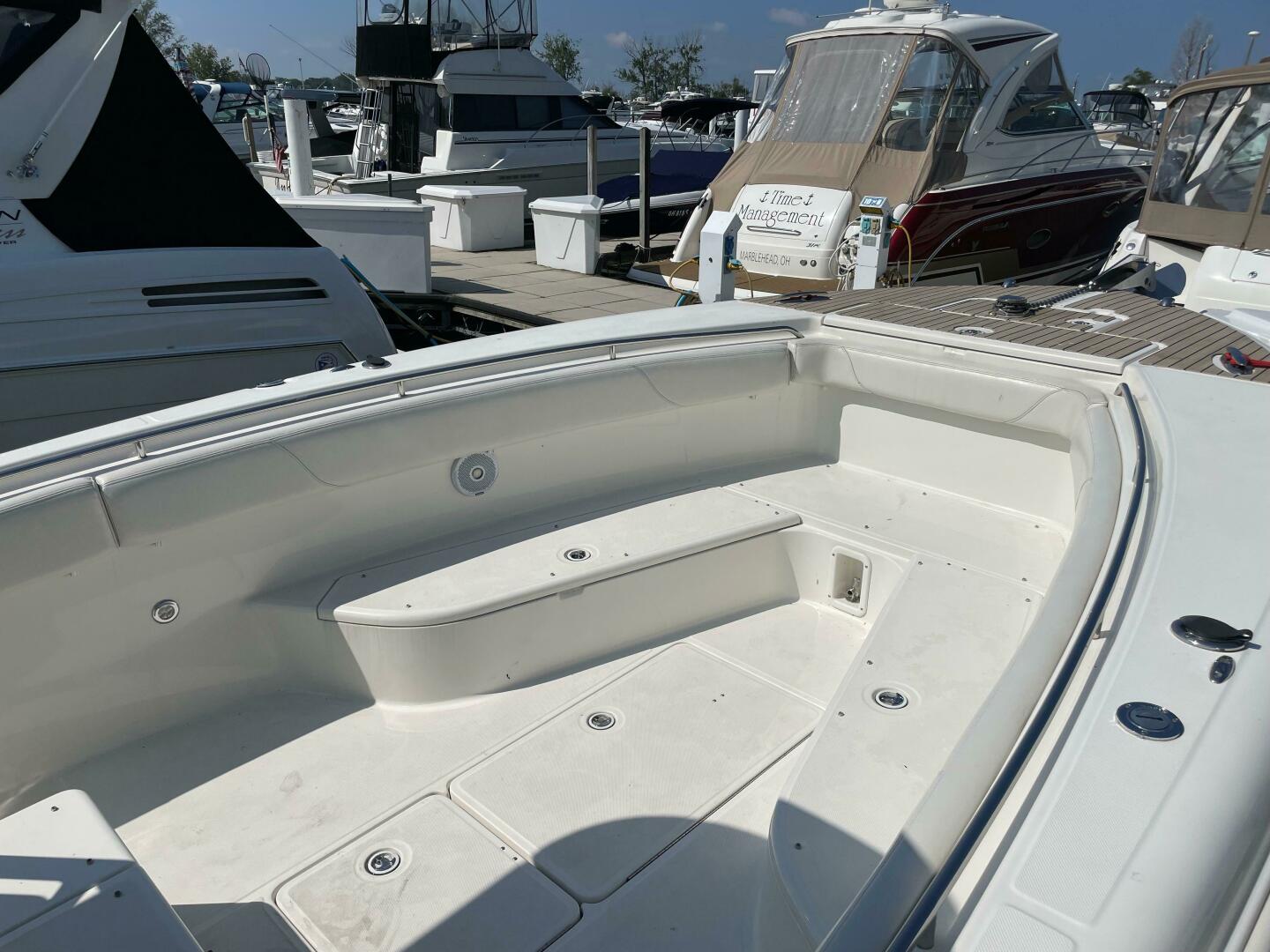 2009 Triton 351 Center Console - Image 6